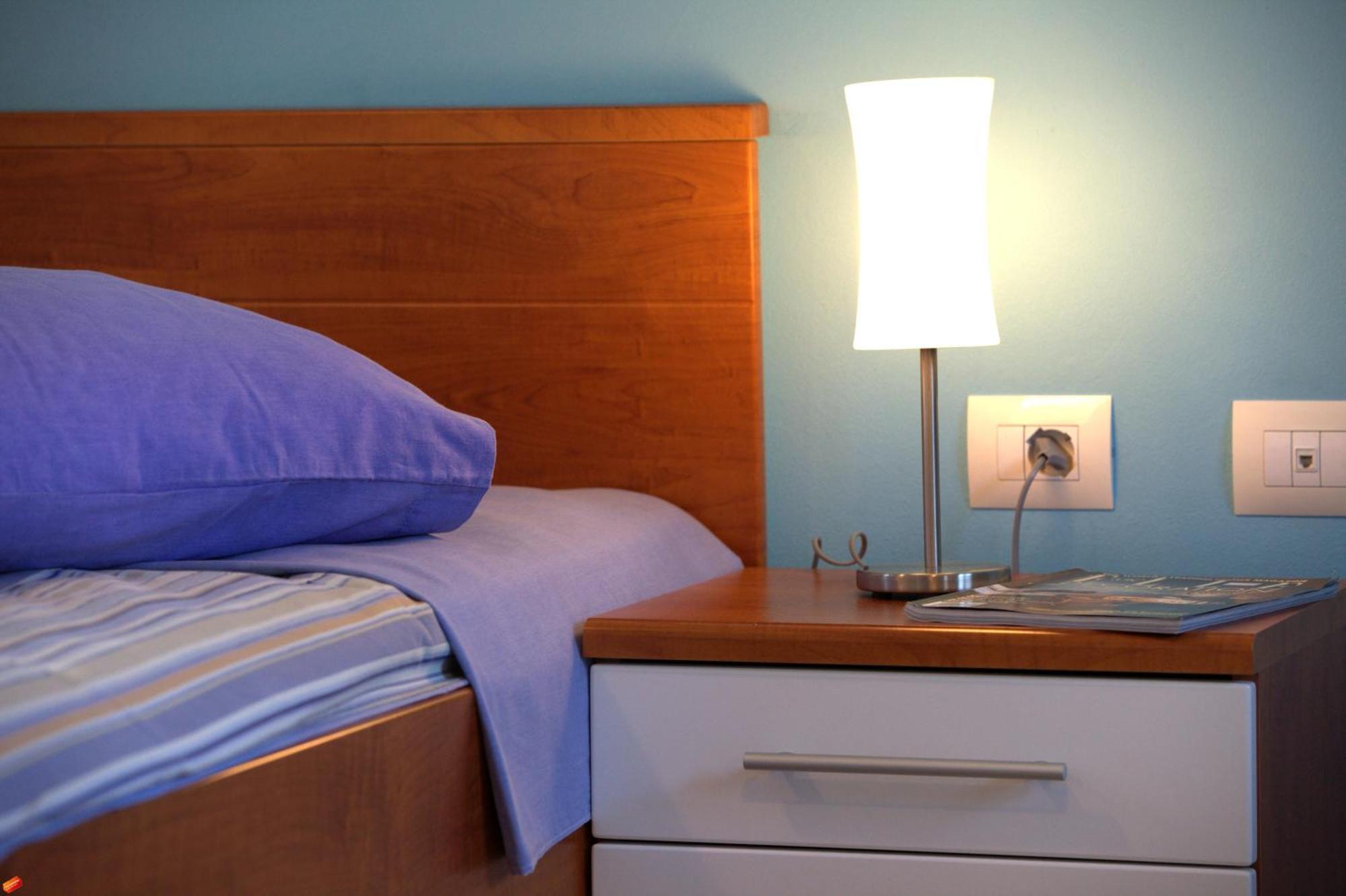 The Sea House Apartments Vis Zimmer foto