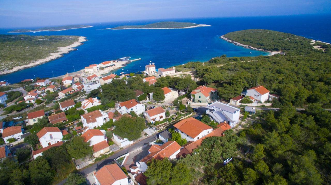 The Sea House Apartments Vis Exterior foto